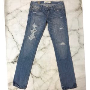 Abercrombie & Fitch Erin Distressed Jeans, Sz2 NWT